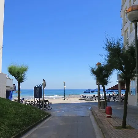 Apartment Santillana Vistas Mar, Parking, Tablas De Surf Y Bicicletas Zarautz