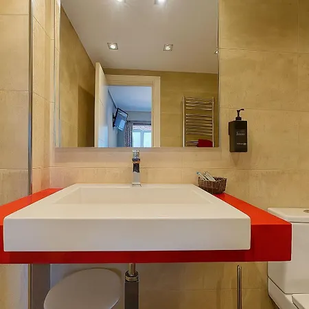 Santillana Vistas Mar, Parking, Tablas De Surf Y Bicicletas